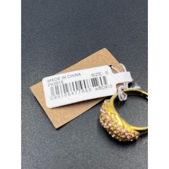 J. Crew Pink Pave Kiss Lips Gold Tone Ring Sz 5 New - Picture 3 of 15